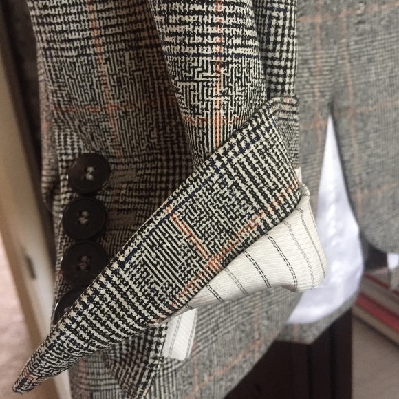 Alexander McQueen Jackets & Blazers - Alexander McQueen Jacket/Blazer. ✨⭐️ 🌟HOST PICK!